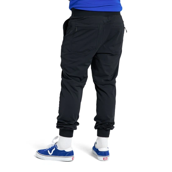 Spodnie Burton Multipath Jogger (True Black) FW23_2