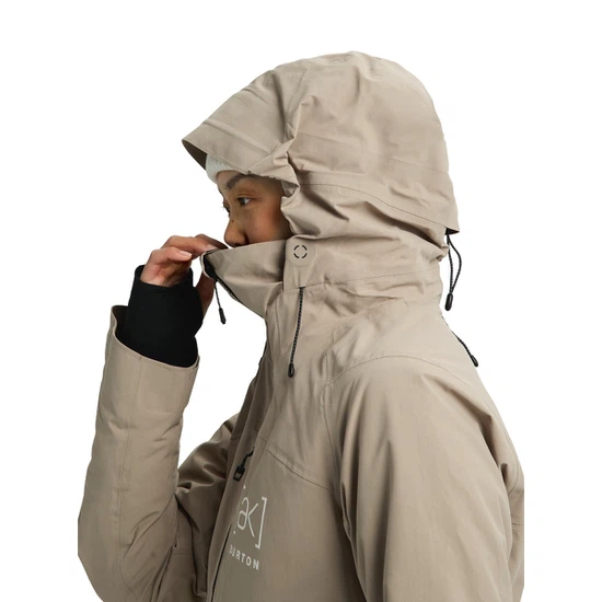 Damska Kurtka Snowboardowa Burton AK GORE-TEX 2L Embark (Summit Taupe) FW26_7