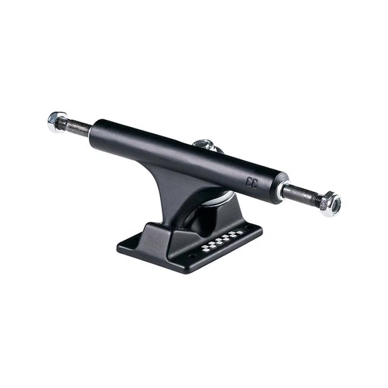 Traki ACE - Classic Polished (Black) - 33_1 thumbnail