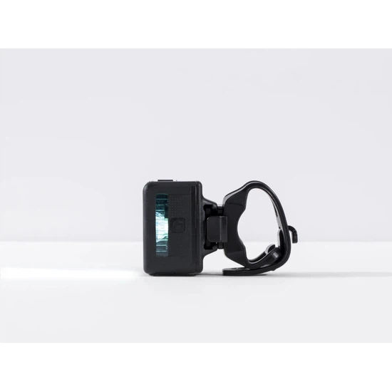 Przednia lampka rowerowa Bontrager Ion 200 RT (Czarny Anodowany)_2