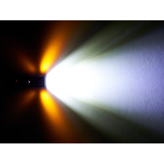 Trek Commuter Pro RT Front Bike Light (Czarny)_4