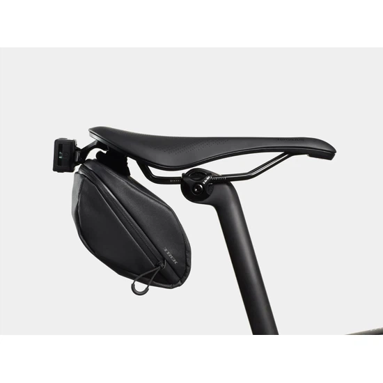 Torba podsiodłowa Trek Blendr 1 l (Czarny)_3 thumbnail