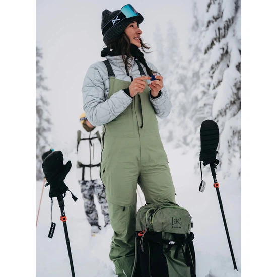 Damskie Spodnie Snowboardowe Burton AK GORE-TEX Kimmy 2L Bib (Hedge Green) FW24_2 thumbnail