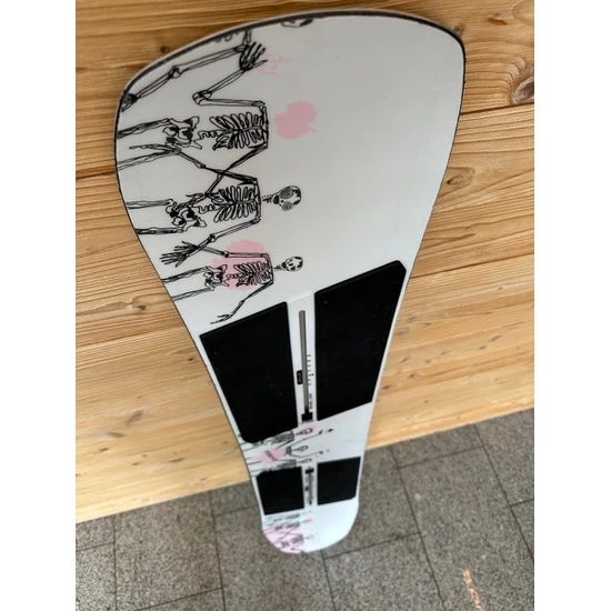 Potestowa Deska Snowboardowa Burton Rewind (145) FW25_3