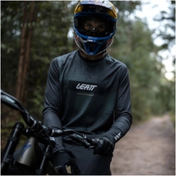 Komplet rowerowy LEATT Ride Kit MTB Gravity 1.0 (SzymonGodziek)_4 thumbnail
